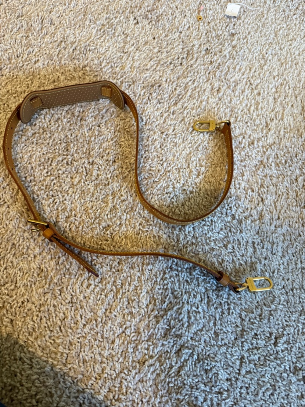 Louis Vuitton Adjustable shoulder Strap A48